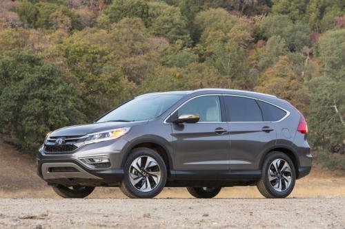 Photo of a 2015-2016 Honda CR-V in Modern Steel Metallic (paint color code NH797M