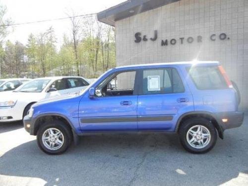 Photo of a 2000-2001 Honda CR-V in Electron Blue Pearl (paint color code B95P)