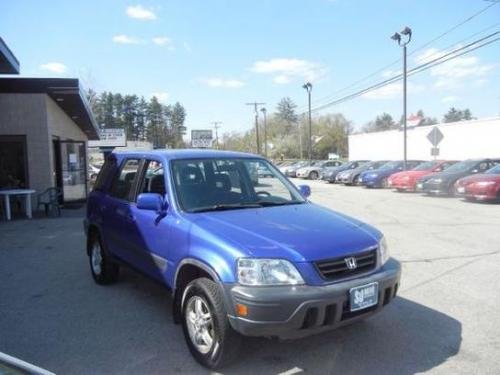 Photo of a 2000-2001 Honda CR-V in Electron Blue Pearl (paint color code B95P)