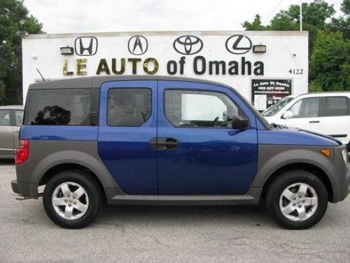 Photo of a 2005 Honda Element in Fiji Blue Pearl (paint color code B529P