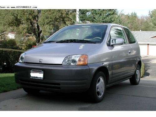 Photo of a 1998-1999 Honda EV Plus in Sebring Silver on Mineral Gray (paint color code EV3)