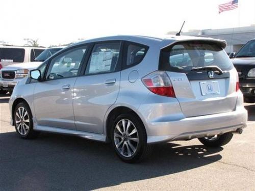 thumbnail image 2 of Grab This Duplicolor BHA0987 Alabaster Silver Spray Can! Perfect Match For Honda/Acura With Paint Code NH700M. 2 of 6