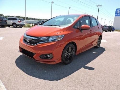 Photo of a 2018-2020 Honda Fit in Orange Fury (paint color code YR585)