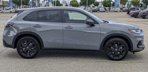 Photo of a 2023-2025 Honda HR-V in Urban Gray Pearl (paint color code NH912P