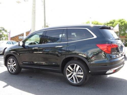 Photo Image Gallery & Touchup Paint: Honda Pilot in Black Forest Pearl ...