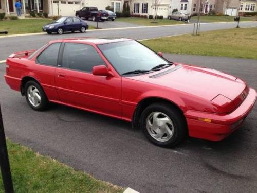 Photo of a 1989 Honda Prelude in Phoenix Red (paint color code R51)
