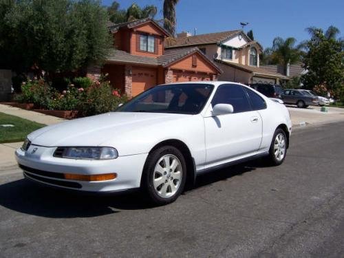 Photo of a 1992-1996 Honda Prelude in Frost White (paint color code NH538)