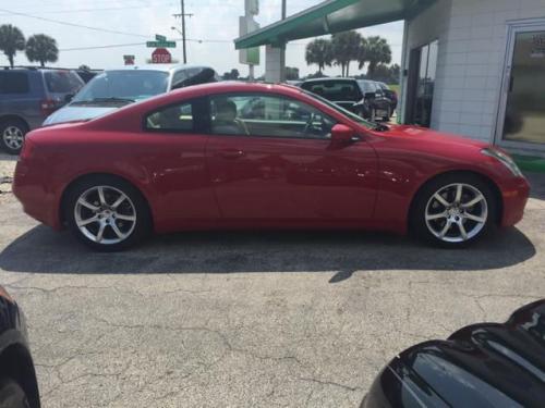 Photo of a 2003-2007 Infiniti G in Laser Red (paint color code AX6)