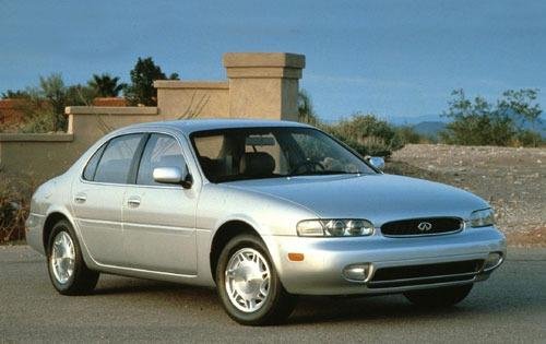 Photo of a 1993-1997 Infiniti J in Silver Crystal (paint color code KL0)