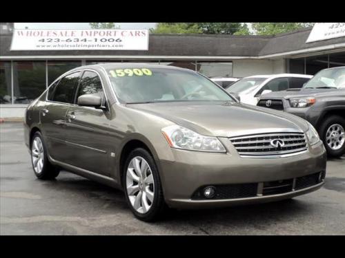 Photo of a 2006-2007 Infiniti M in Umbria Grey (paint color code C31)