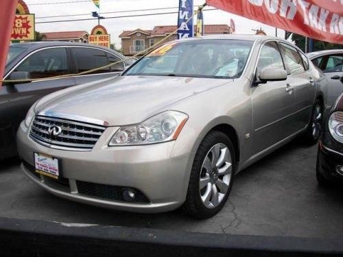 Photo of a 2006-2007 Infiniti M in Serengeti Sand (paint color code K32