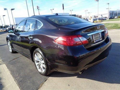 infiniti m Photo Example of Paint Code GAC
