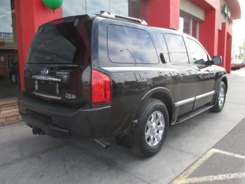 Photo of a 2004-2010 Infiniti QX in Liquid Onyx (paint color code G10)