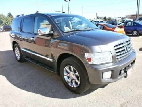 Photo of a 2010 Infiniti QX in Silver Graphite (paint color code K11)