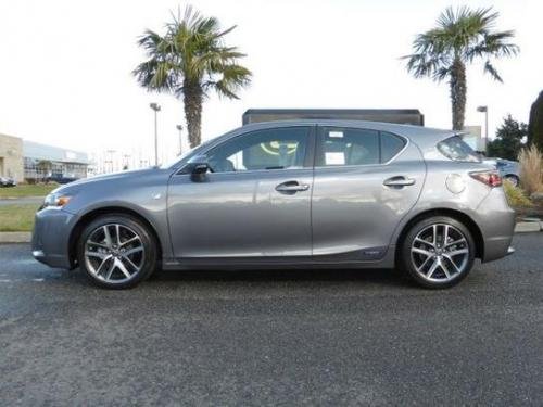 Photo of a 2014-2017 Lexus CT in Obsidian Roof on Nebula Gray (paint color code 2LL)