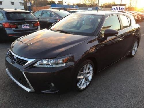 Photo of a 2011-2016 Lexus CT in Fire Agate Pearl (paint color code 4V3)