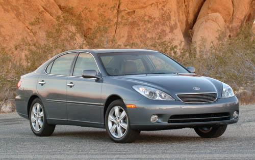 Photo of a 2005-2006 Lexus ES in Blue Shale Mica (paint color code 1F5)