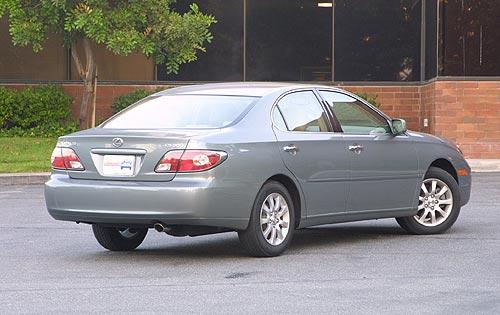 Photo of a 2002-2004 Lexus ES in Mystic Sea Opalescent (paint color code 6S5)