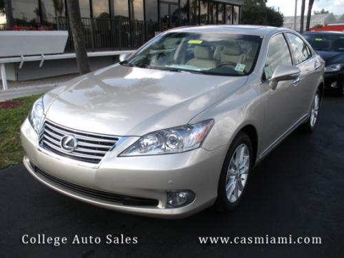 Photo of a 2011 Lexus ES in Satin Cashmere Metallic (paint color code 4U7)