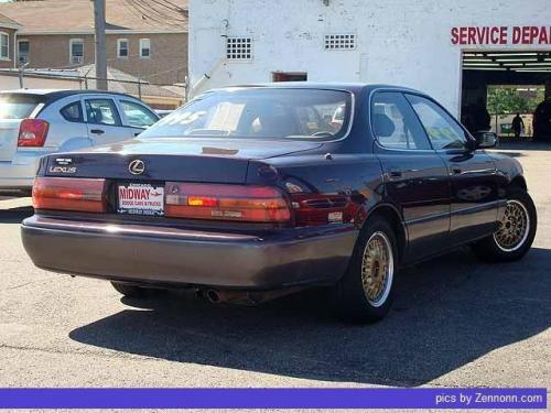 Photo of a 1992 Lexus ES in Dark Amethyst Pearl (paint color code 3K1)