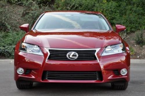 Photo of a 2013 Lexus GS in Riviera Red (paint color code 3S8)