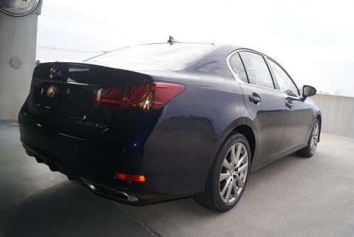 Photo of a 2015 Lexus GS in Deep Sea Mica (paint color code 8V3)