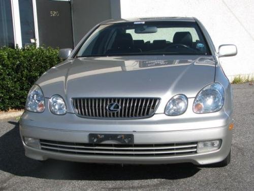 Photo of a 2003 Lexus GS in Millennium Silver Metallic (paint color code 1C0)