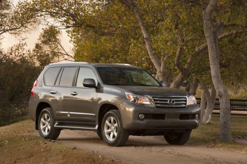 Photo of a 2010 Lexus GX in Knight