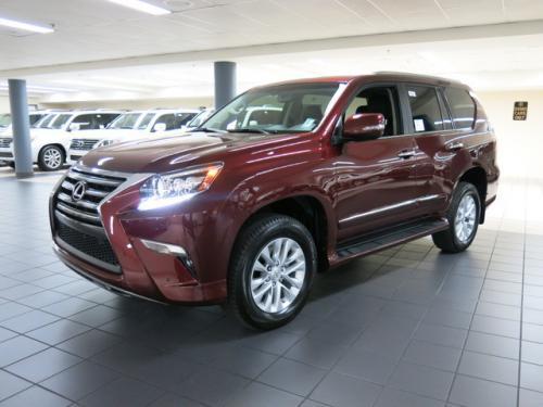 Photo of a 2010-2022 Lexus GX in Claret Mica (paint color code 3S0)