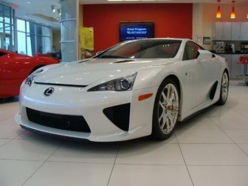 Photo of a 2012 Lexus LFA in Pearl White (paint color code 077)