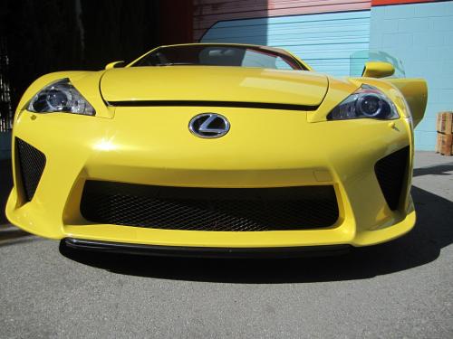 Photo of a 2012 Lexus LFA in Pearl Yellow (paint color code 5B0)