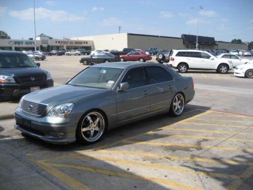 Photo of a 2001-2003 Lexus LS in Mystic Sea Opalescent (paint color code 6S5)