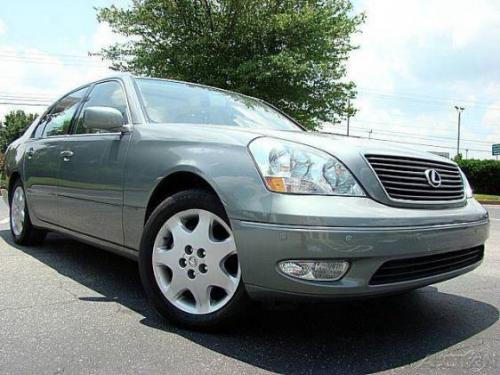 Photo of a 2001-2003 Lexus LS in Mystic Sea Opalescent (paint color code 6S5)