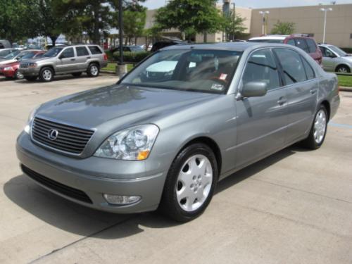 Photo of a 2001-2003 Lexus LS in Mystic Sea Opalescent (paint color code 6S5)