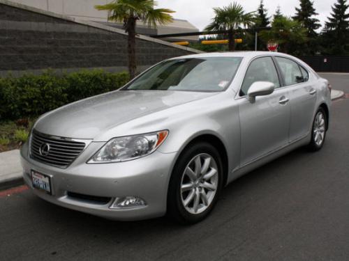 Photo Image Gallery & Touchup Paint: Lexus LS in Mercury Metallic (1F2)