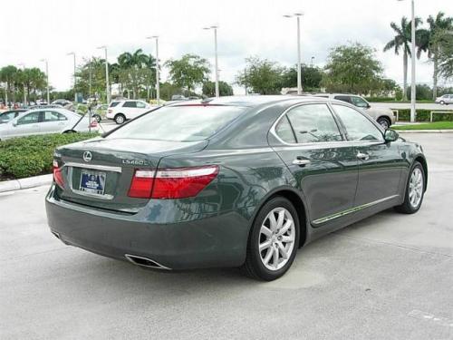 Photo of a 2008 Lexus LS in Verdigris Mica (paint color code 6V0)