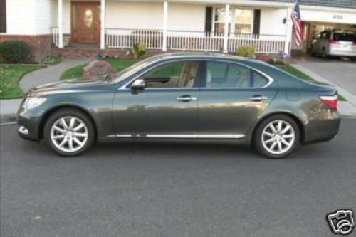 Photo of a 2007 Lexus LS in Verdigris Mica (paint color code 6V0)