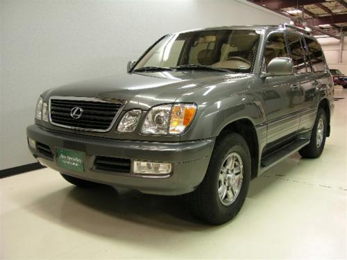 Photo of a 1998-2002 Lexus LX in Riverock Green Mica (paint color code 1C3)