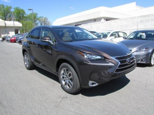 Photo of a 2015 Lexus NX in Fire Agate Pearl (paint color code 4V3)