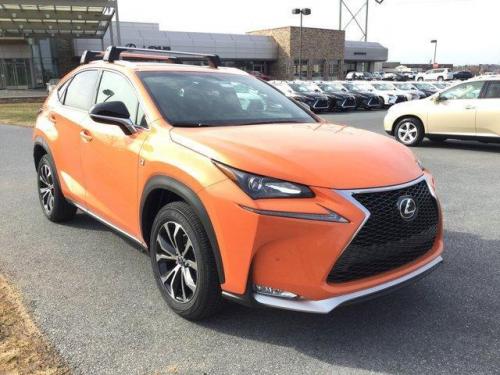 Photo of a 2017 Lexus NX in Molten Pearl (paint color code 4W7)