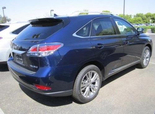 Photo of a 2015 Lexus RX in Deep Sea Mica (paint color code 8V3)