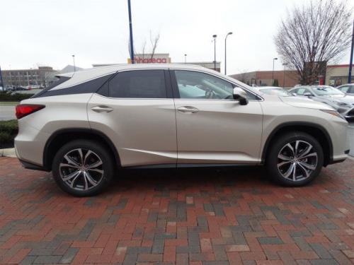 Photo of a 2018 Lexus RX in Satin Cashmere Metallic (paint color code 4U7)