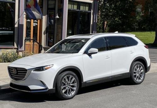 Photo of a 2016-2018 Mazda CX-9 in Snowflake White Pearl Mica (paint color code 25D