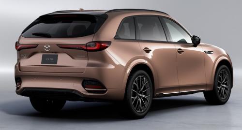 Photo of a 2025 Mazda CX-90 in Melting Copper Metallic (paint color code 52H)