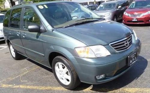 Photo of a 2000 Mazda MPV in Rainforest Green Mica (paint color code 15X)