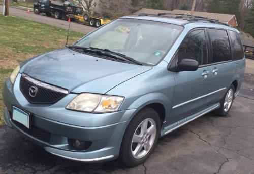 Photo of a 2002-2003 Mazda MPV in Coastal Blue Metallic (paint color code 24B)