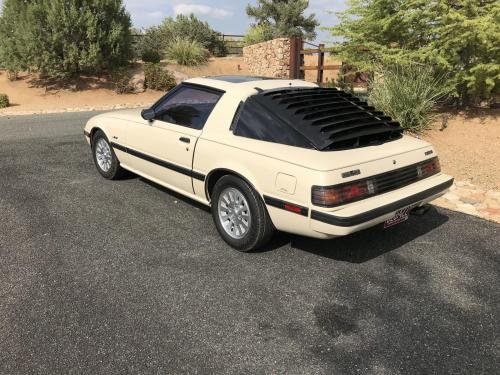 Photo of a 1984-1985 Mazda RX-7 in Light Beige (paint color code VG)