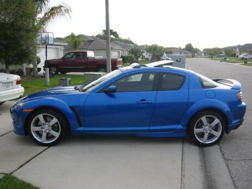 Photo of a 2005 Mazda RX-8 in Winning Blue Metallic (paint color code 27B)