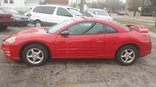 Photo of a 2000-2003 Mitsubishi Eclipse in Saronno Red (paint color code R87)