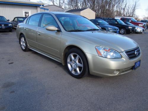 Photo Image Gallery & Touchup Paint: Nissan Altima in Velvet Beige (EY1)